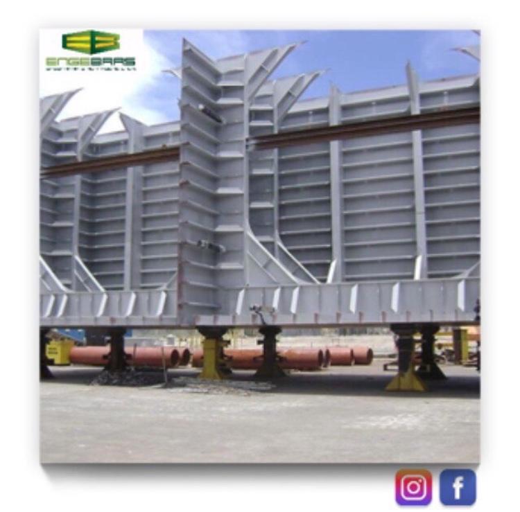 Montagem dos Blocos da Plataforma P55 Montagem dos Blocos da Plataforma P55